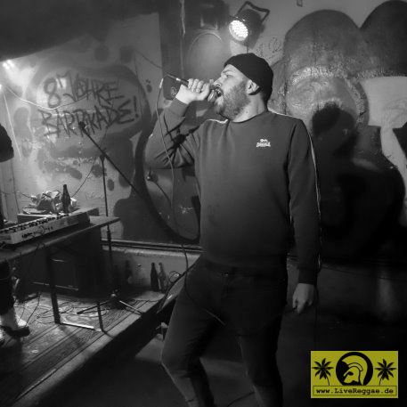 East German Beauties (D) Barrikade, Zwickau - 16. Dezember 2023 (4).JPG